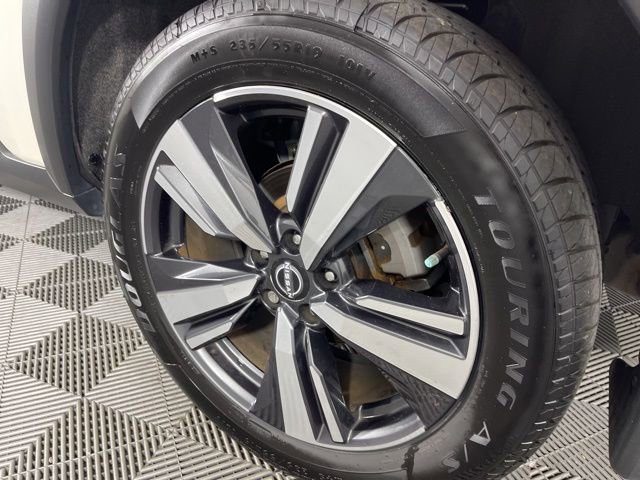 Used 2023 Nissan Rogue SL FWD image 15