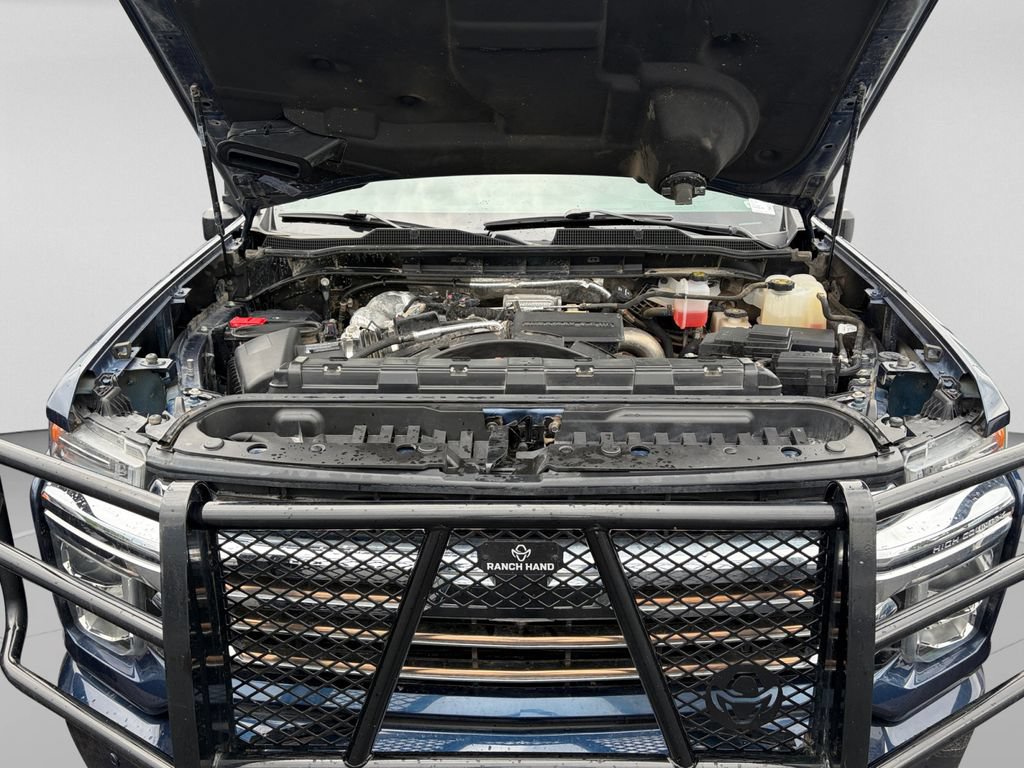 Used 2023 Chevrolet Silverado 2500 High Country w/ Safety Package II AWD/4WD image 13