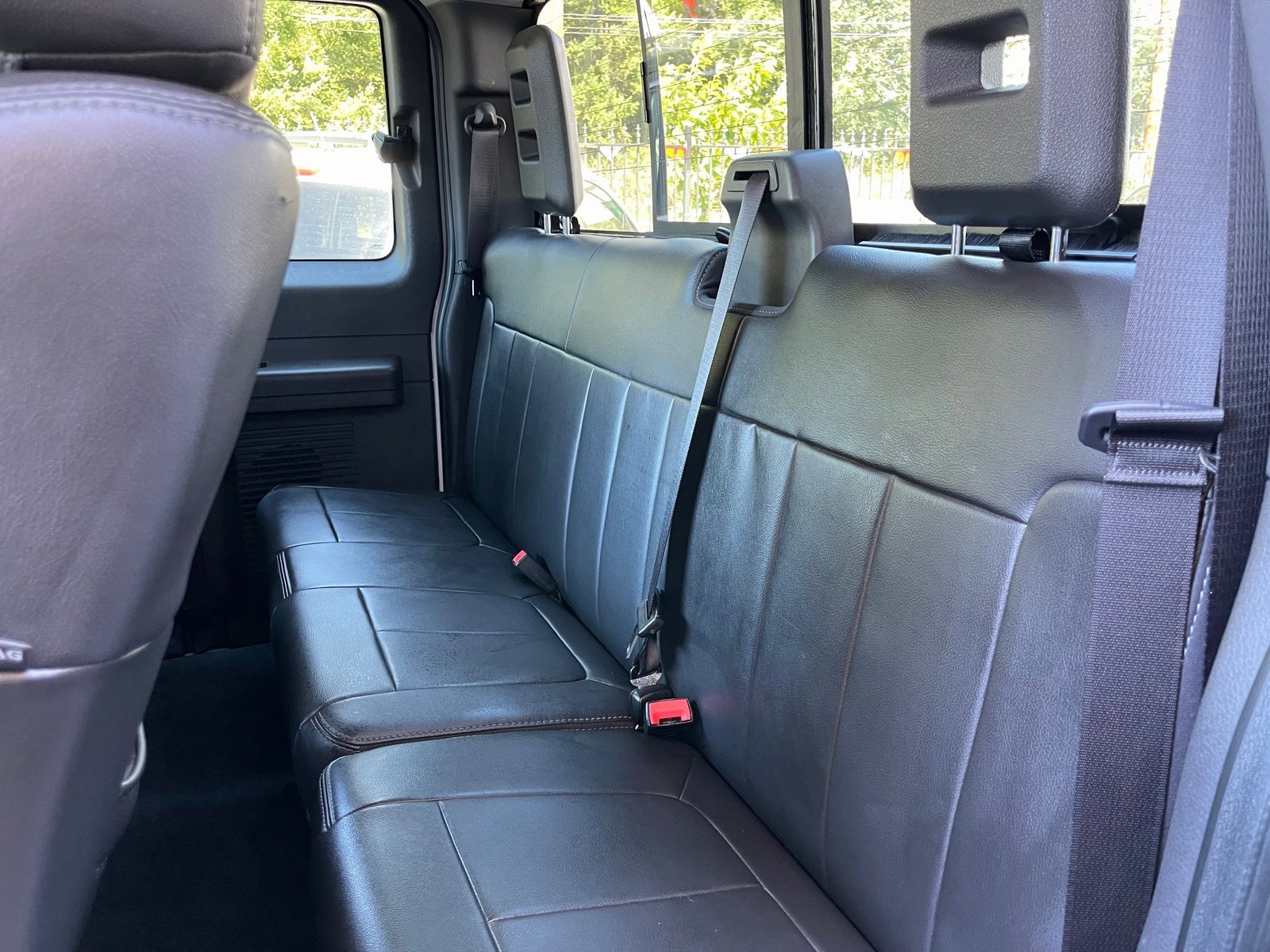 Used 2012 Ford F250 Lariat image 15