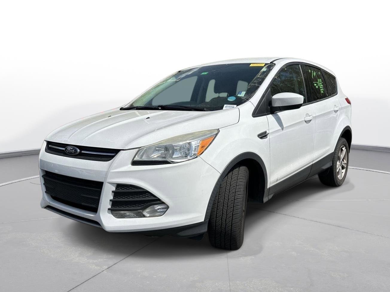 Used 2014 Ford Escape SE image 2