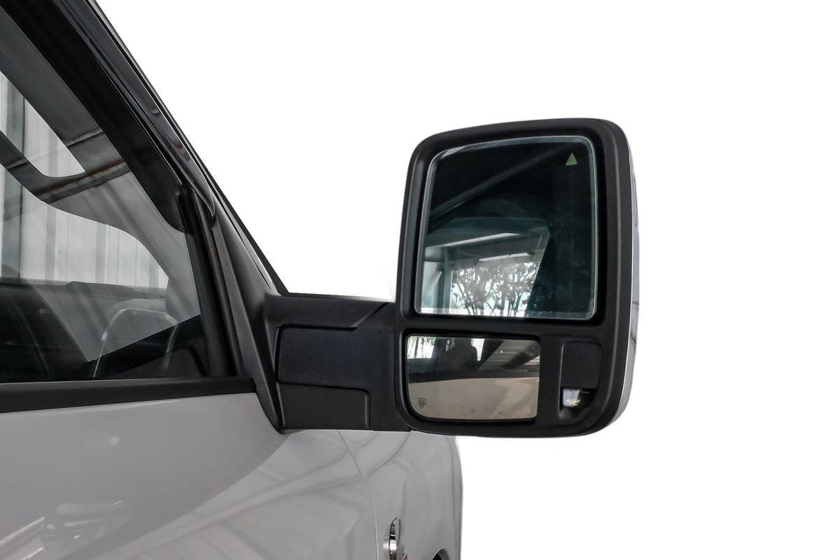 Used 2025 RAM 3500 Laramie AWD/4WD image 42