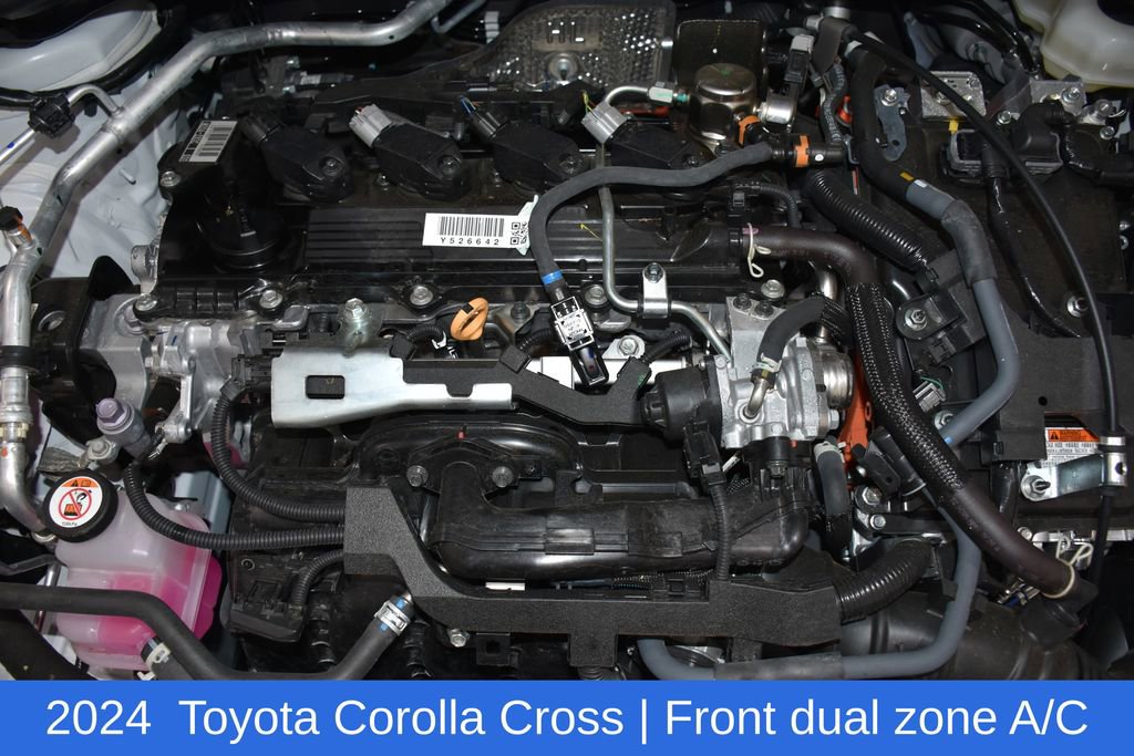 Used 2024 Toyota Corolla Cross AWD Hybrid w/ Convenience Package image 7