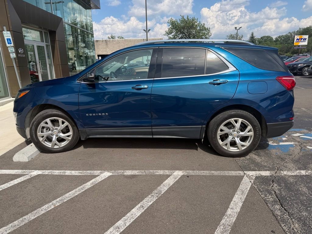 Used 2020 Chevrolet Equinox Premier AWD/4WD image 1