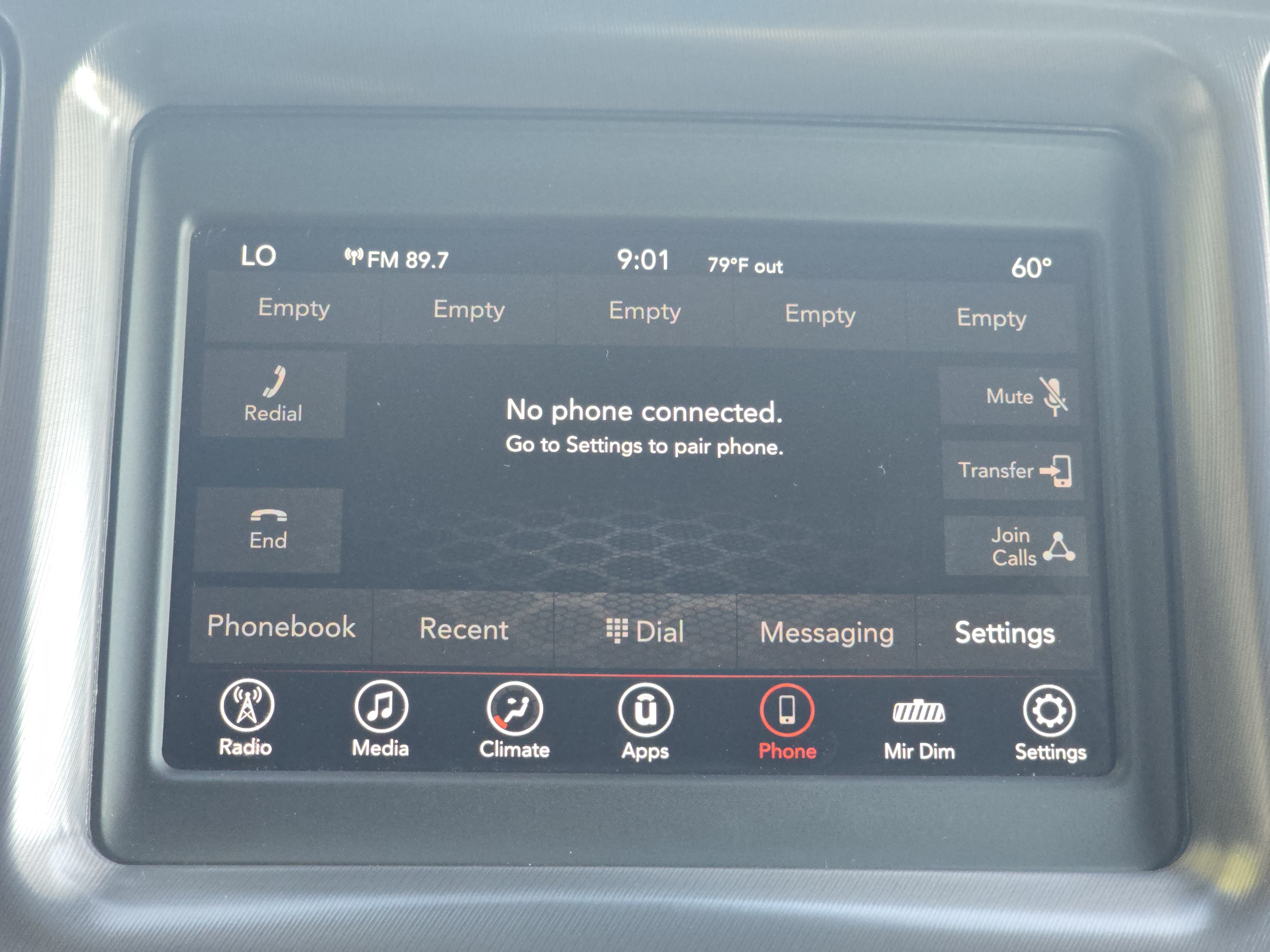 Used 2019 Dodge Challenger SXT RWD image 9