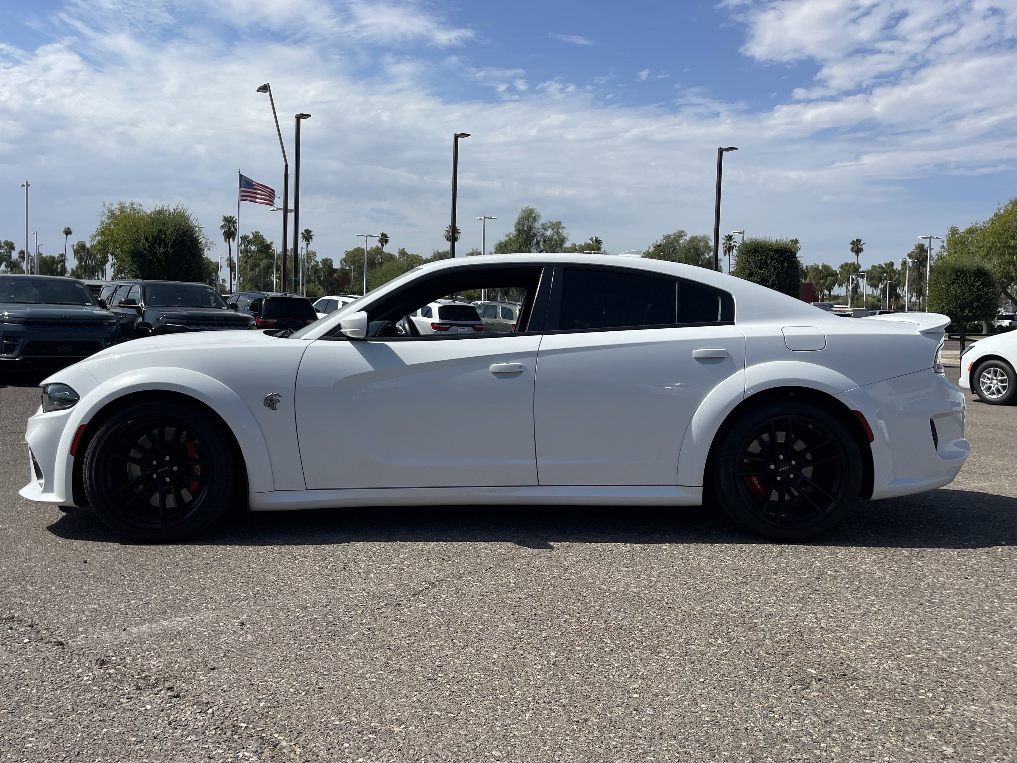 Used 2022 Dodge Charger SRT Hellcat RWD image 3