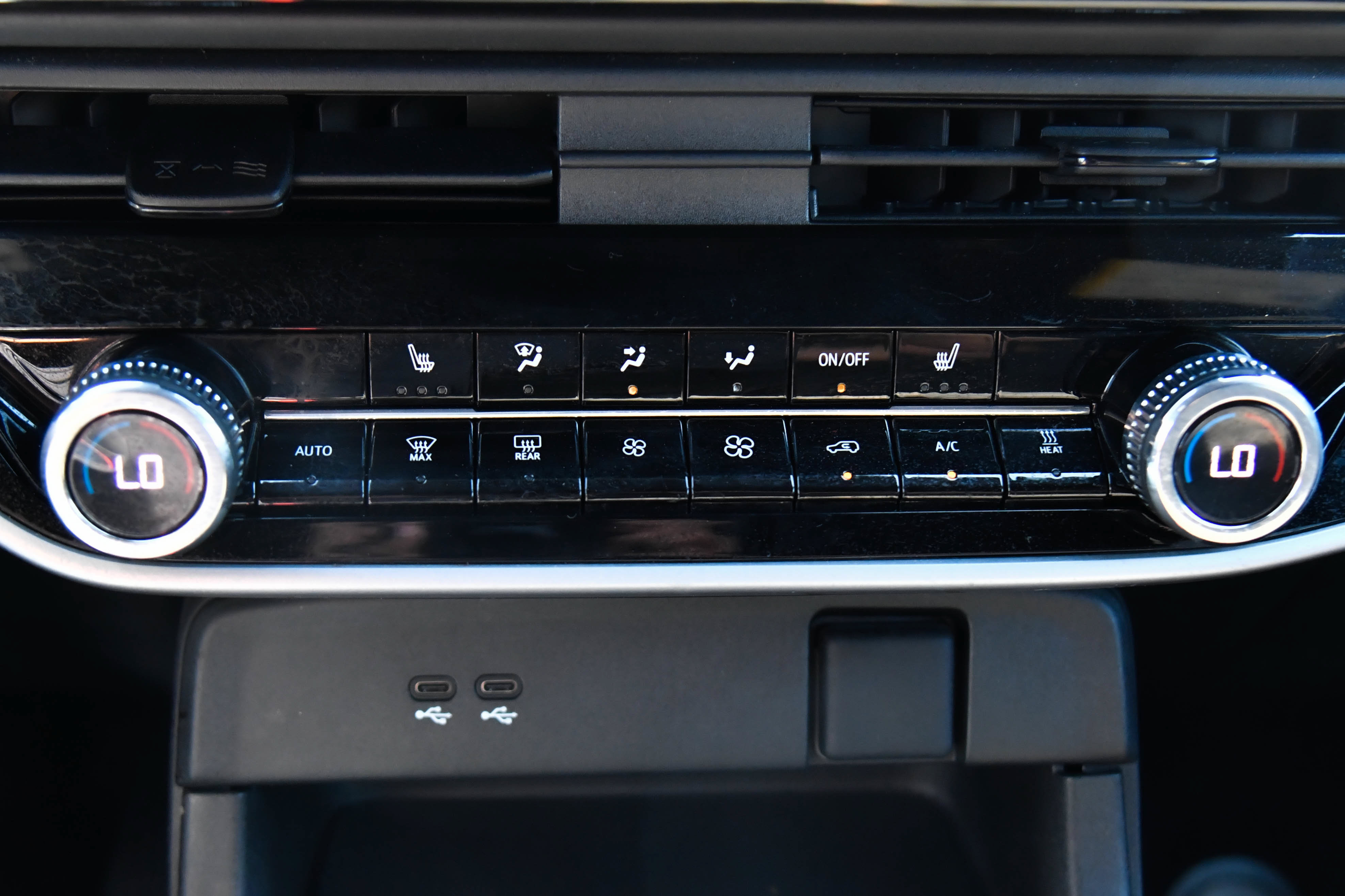 Used 2024 Honda Prologue EX image 27