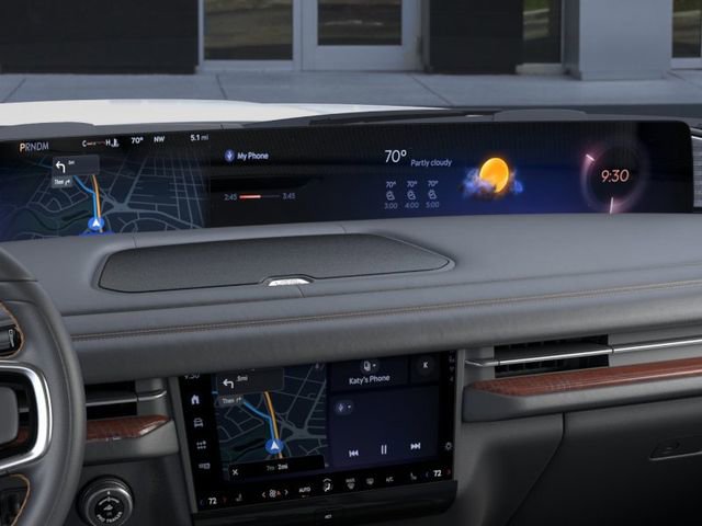 New 2025 Lincoln Navigator L Black Label AWD/4WD image 14