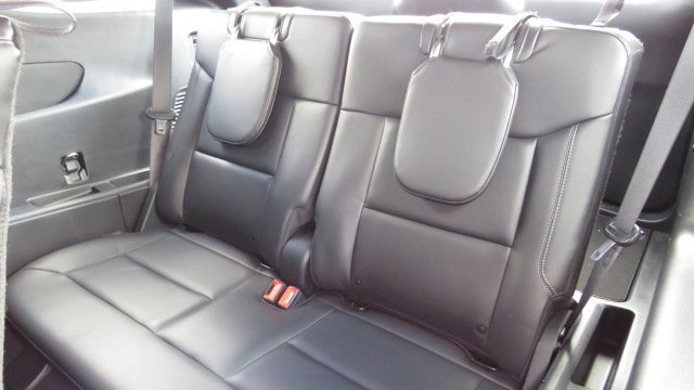 Certified 2022 Ford Explorer XLT w/ Equipment Group 202A image 16