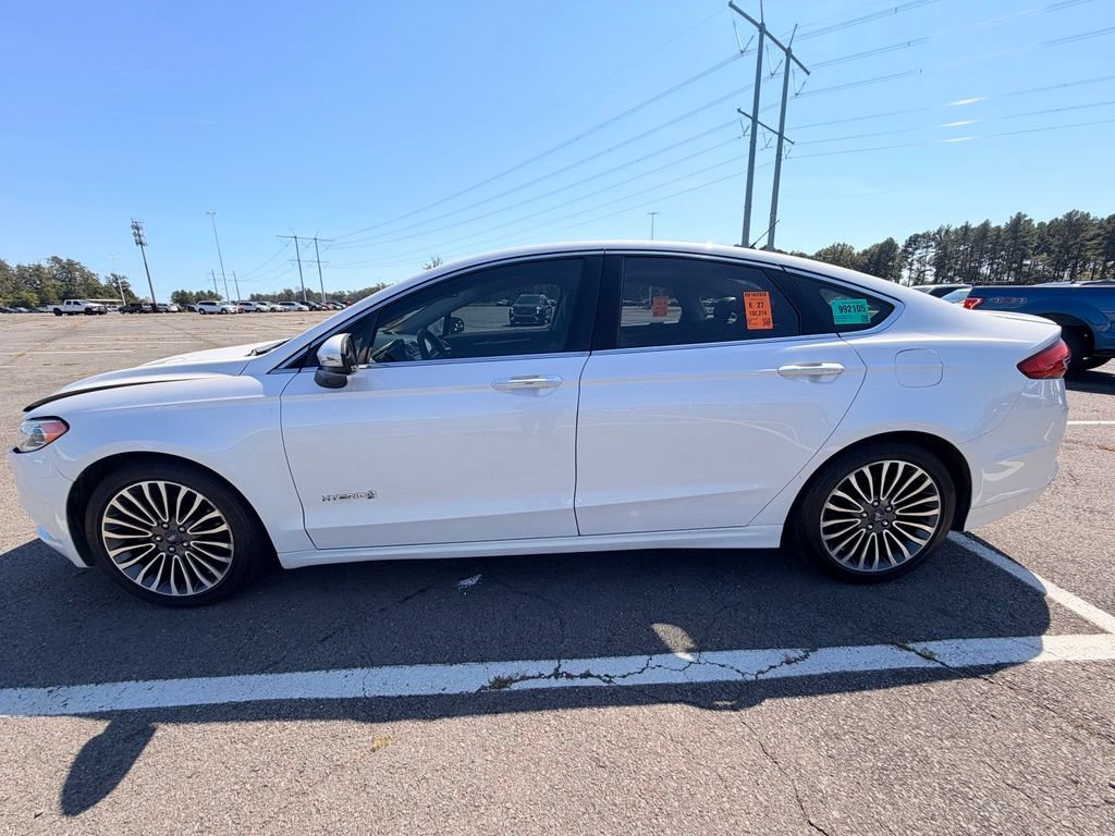Used 2018 Ford Fusion Titanium FWD image 3