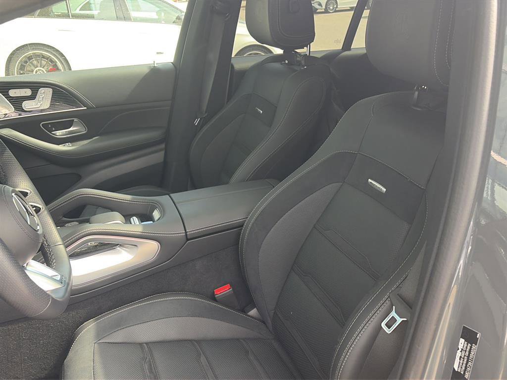 Used 2025 Mercedes-Benz GLE 53 AMG 4MATIC Coupe image 12