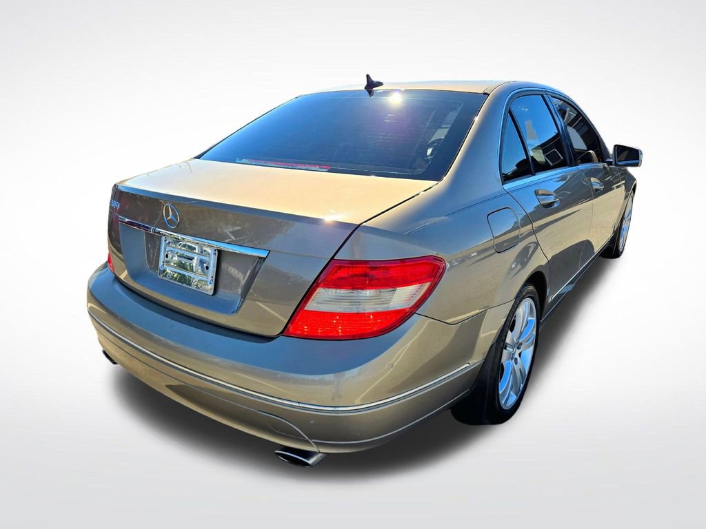 Used 2011 Mercedes-Benz C 300 Sedan image 8