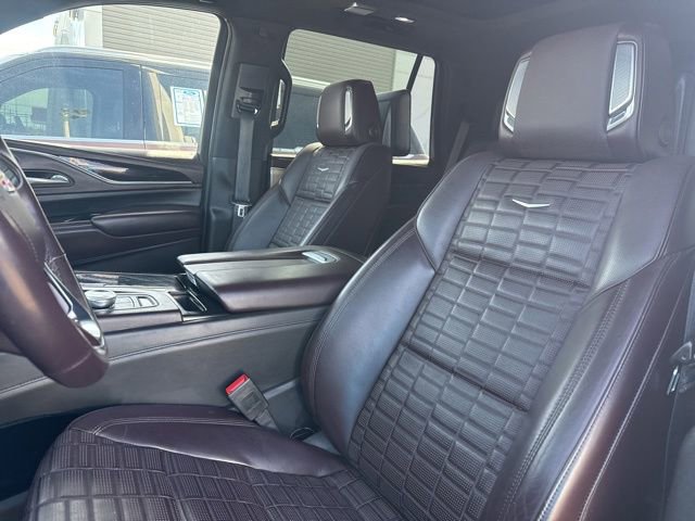 Used 2021 Cadillac Escalade Sport Platinum AWD/4WD image 9