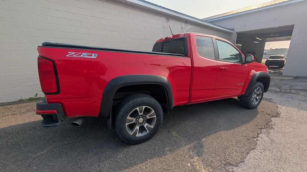 Used 2017 Chevrolet Colorado Z71 AWD/4WD image 4