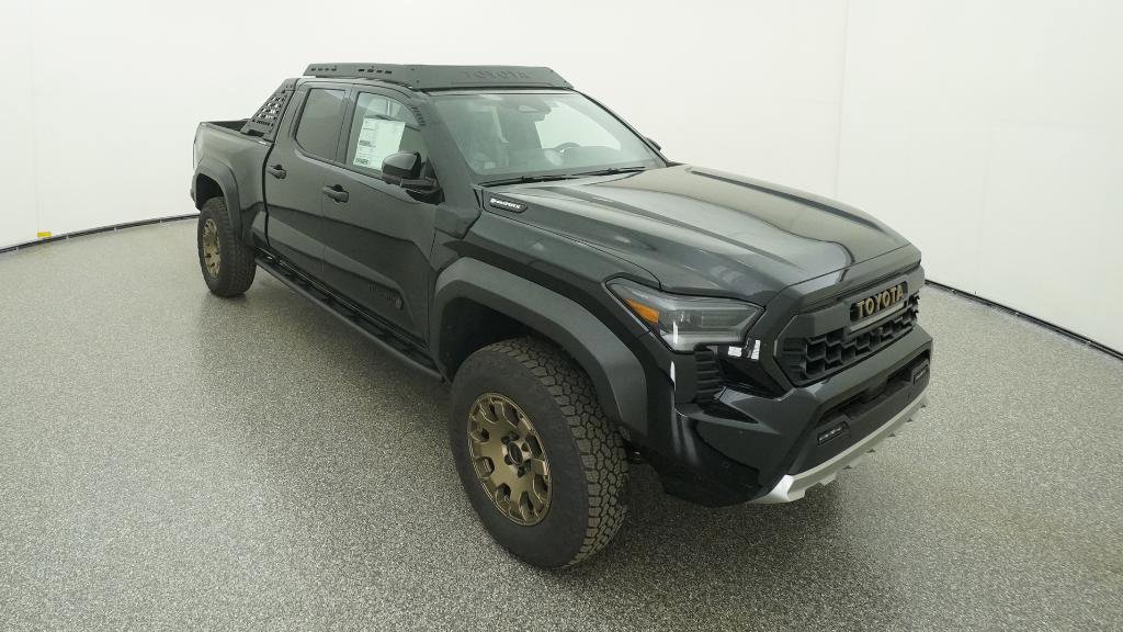 New 2025 Toyota Tacoma Trailhunter image 5