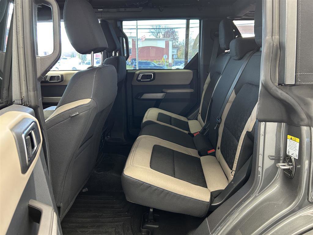 Used 2022 Ford Bronco Wildtrak image 14