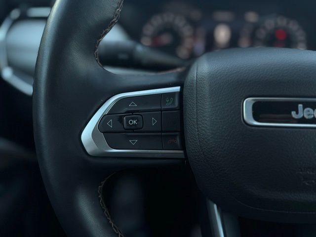 Certified 2022 Jeep Compass Limited image 28