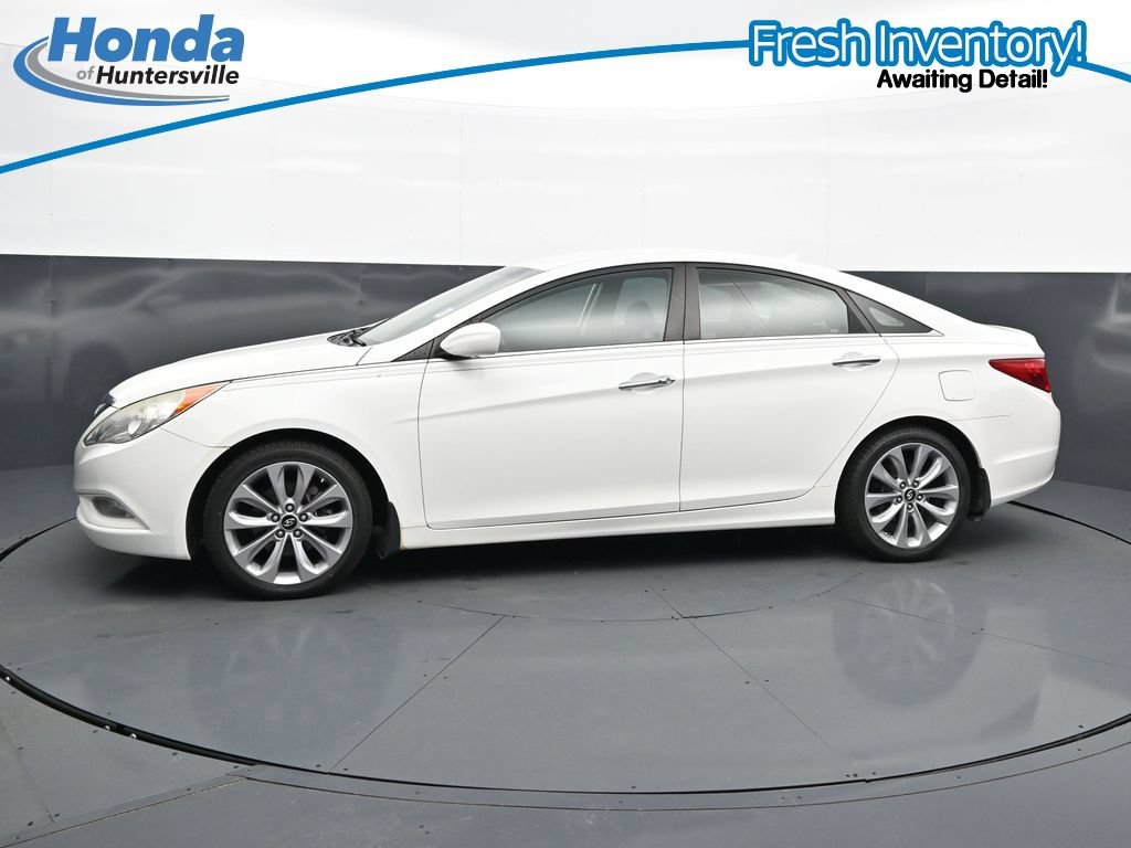 Used 2011 Hyundai Sonata SE FWD image 6