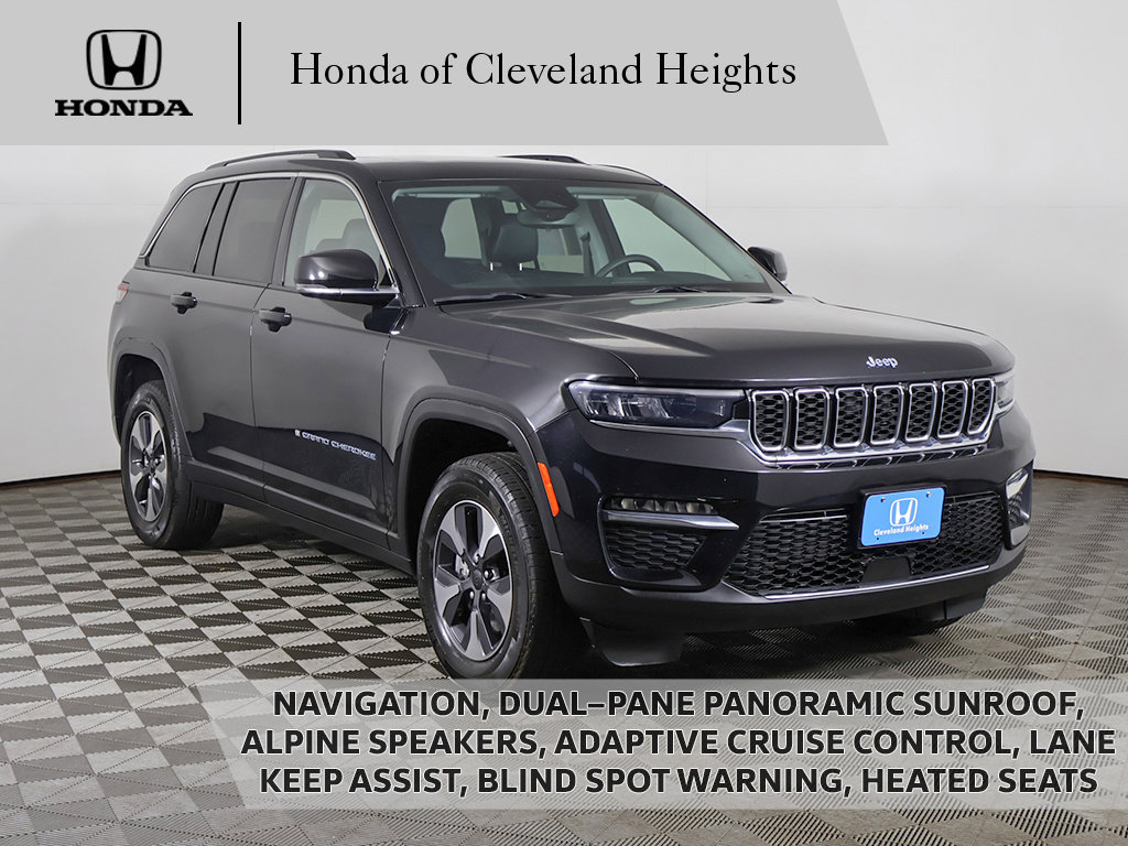 Used 2023 Jeep Grand Cherokee 4WD 4xe image 1
