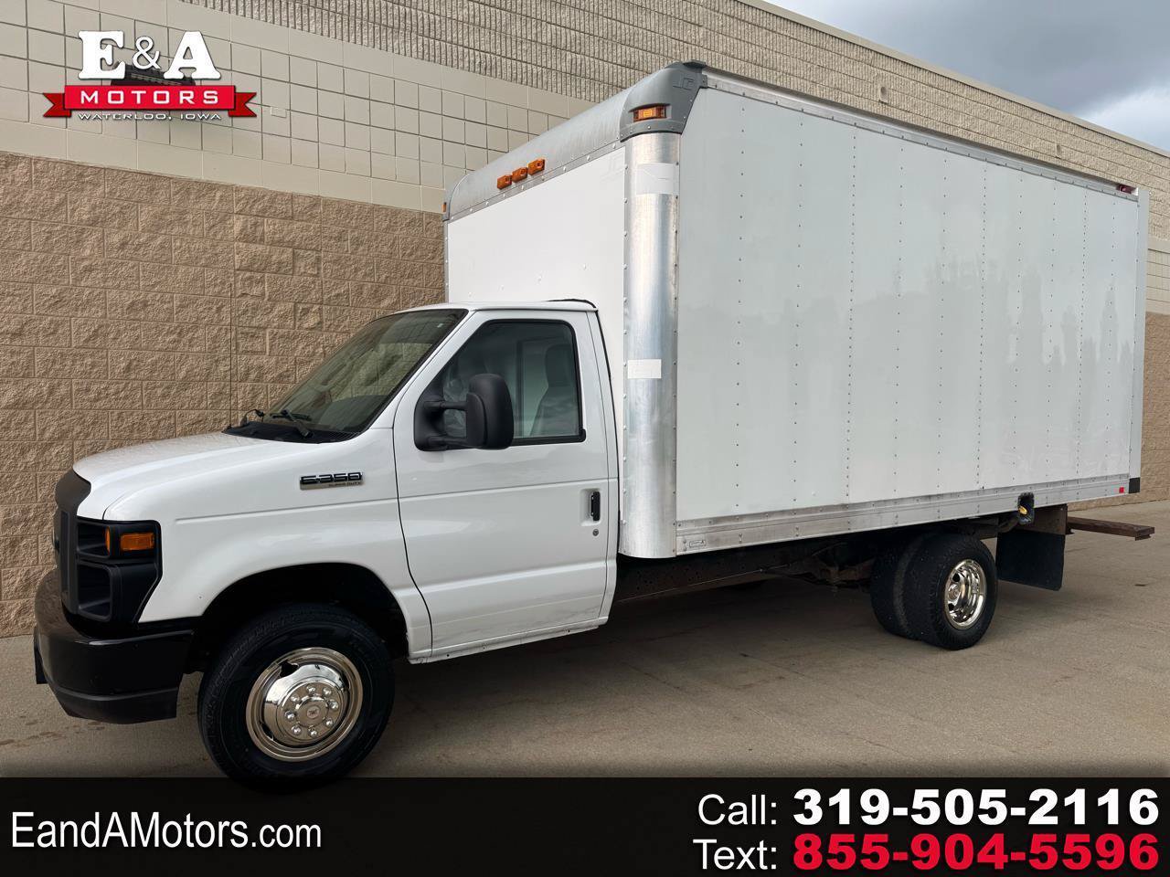 Used 2015 Ford E-350 and Econoline 350 Super Duty RWD image 1