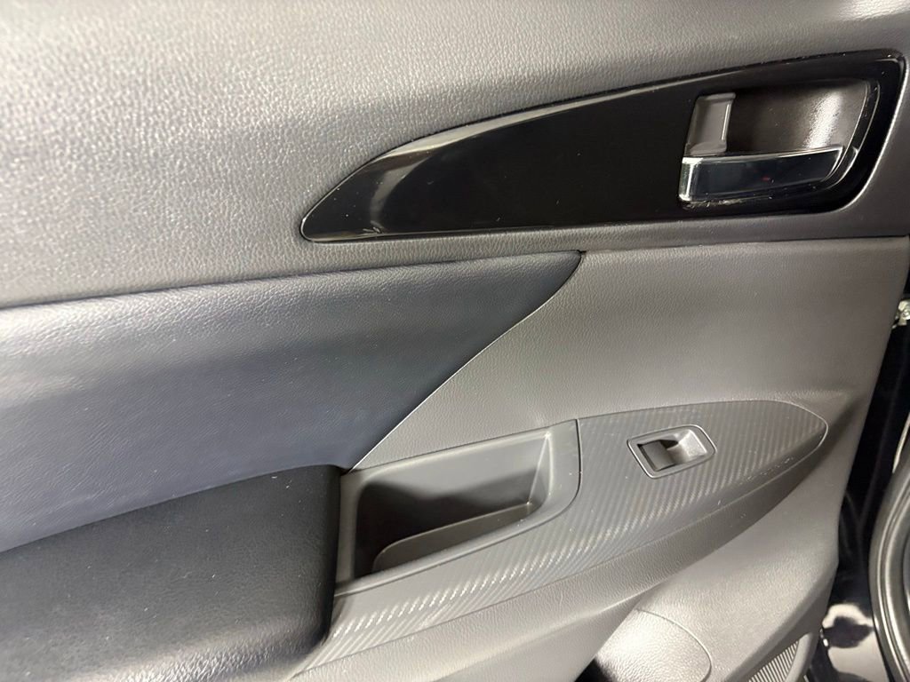 Used 2024 Mitsubishi Eclipse Cross SE image 34
