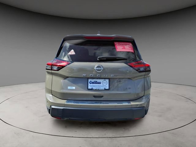 Used 2025 Nissan Rogue SV image 7