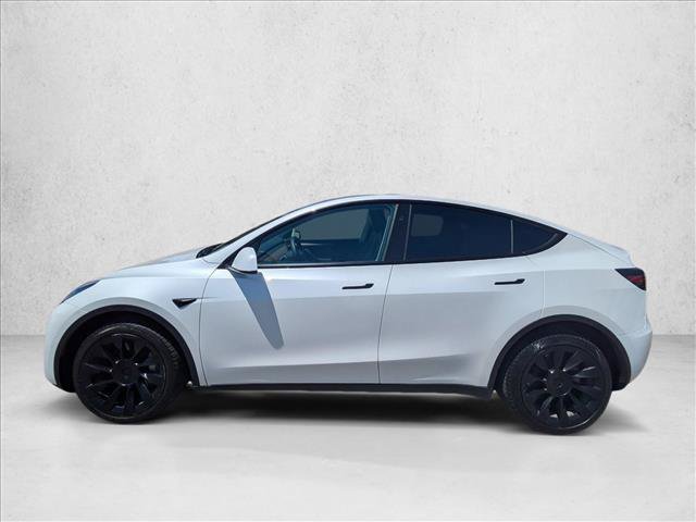 Used 2024 Tesla Model Y Long Range AWD/4WD image 9