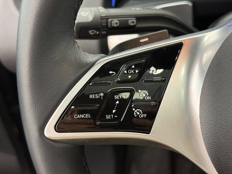 New 2026 Mercedes-Benz GLB 250 4MATIC image 15