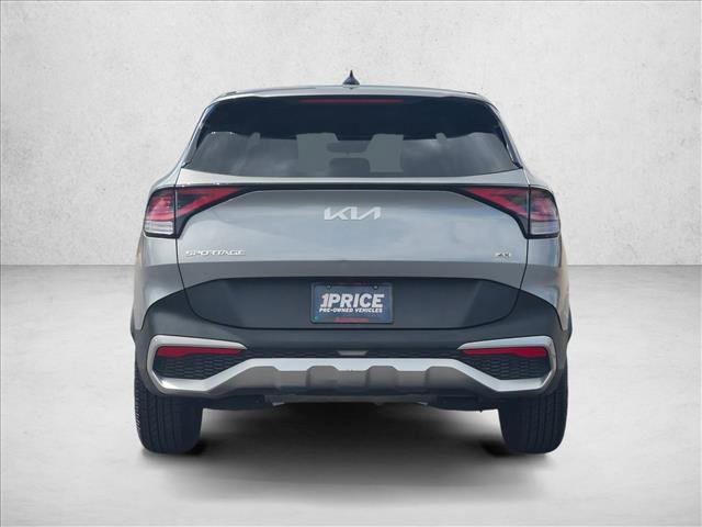 Used 2024 Kia Sportage LX image 7