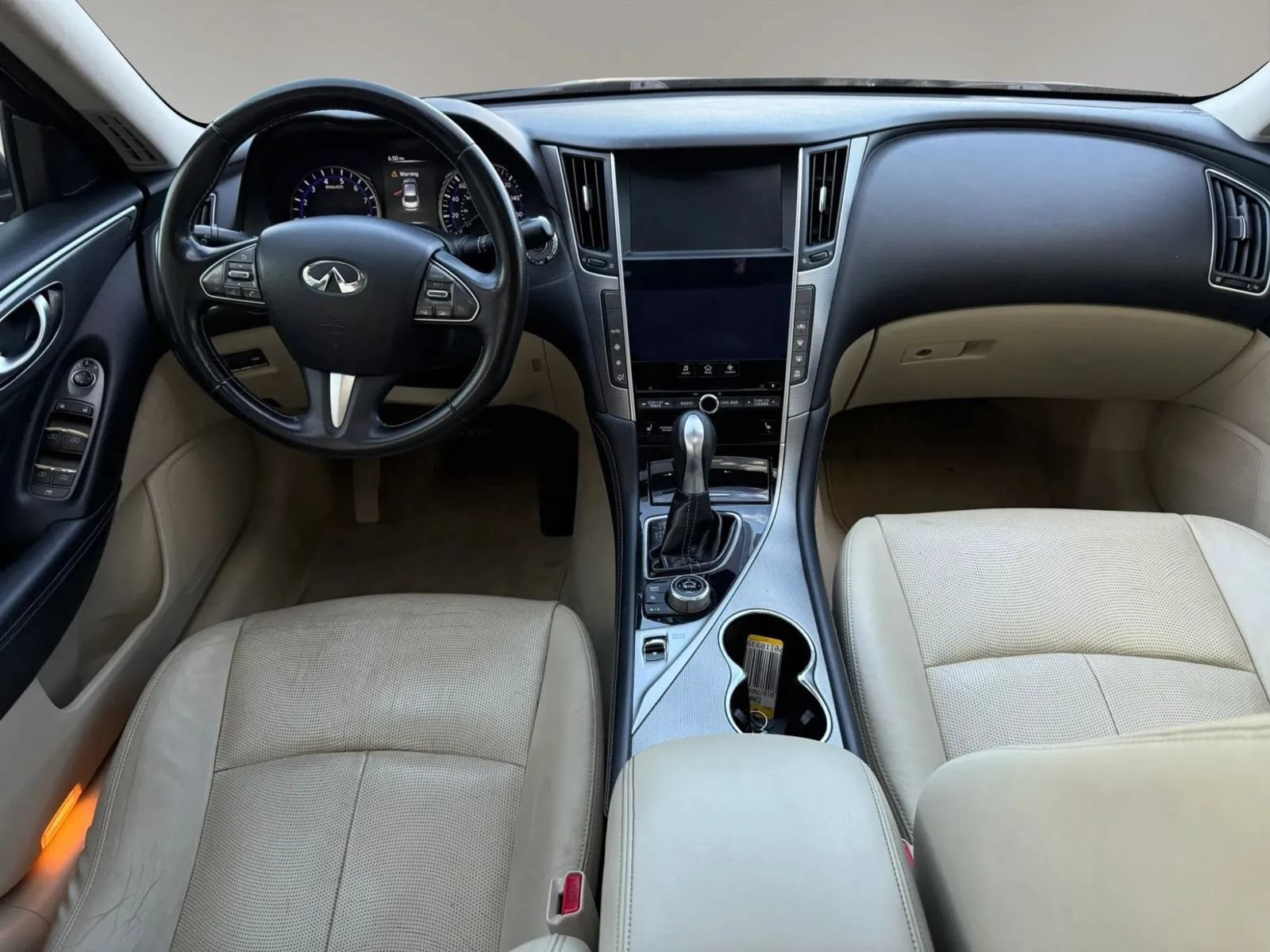Used 2014 INFINITI Q50 Premium w/ Navigation Package RWD image 12