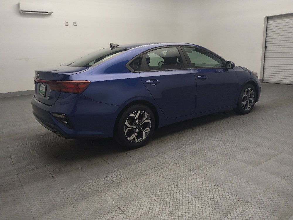 Used 2020 Kia Forte LXS FWD image 10