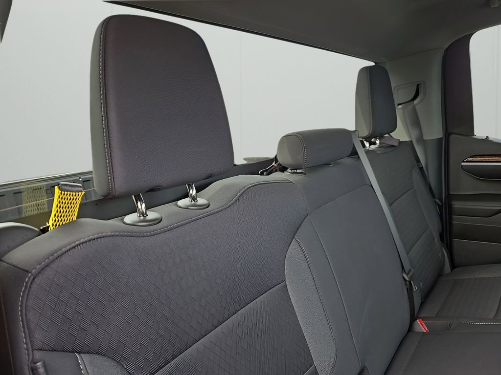 Used 2023 GMC Sierra 1500 Elevation image 16