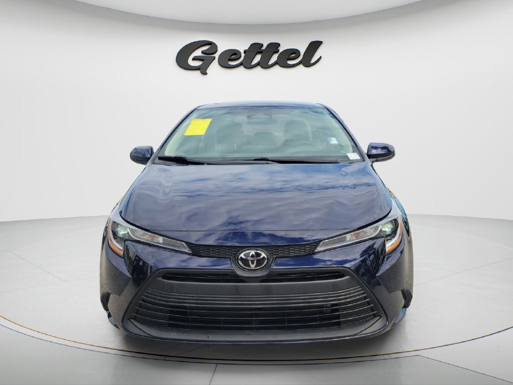 Certified 2023 Toyota Corolla LE FWD image 2