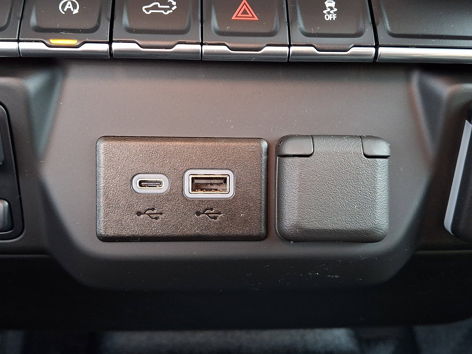 Used 2024 GMC Sierra 1500 Pro w/ Pro Value Package image 21