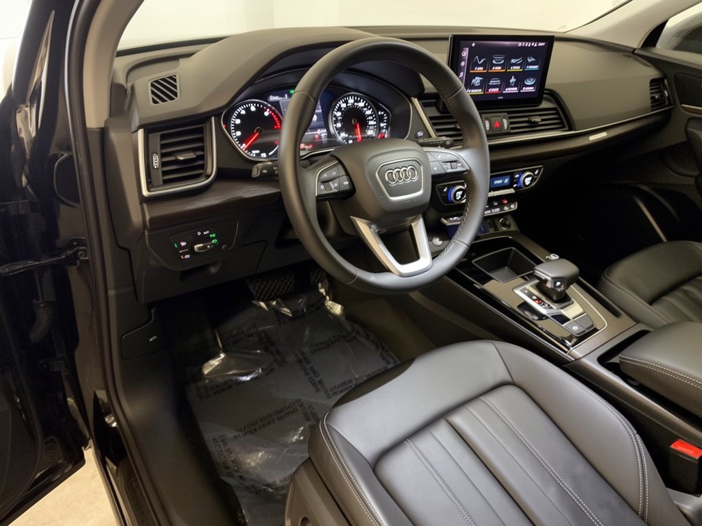 Used 2023 Audi Q5 2.0T Premium AWD/4WD image 4
