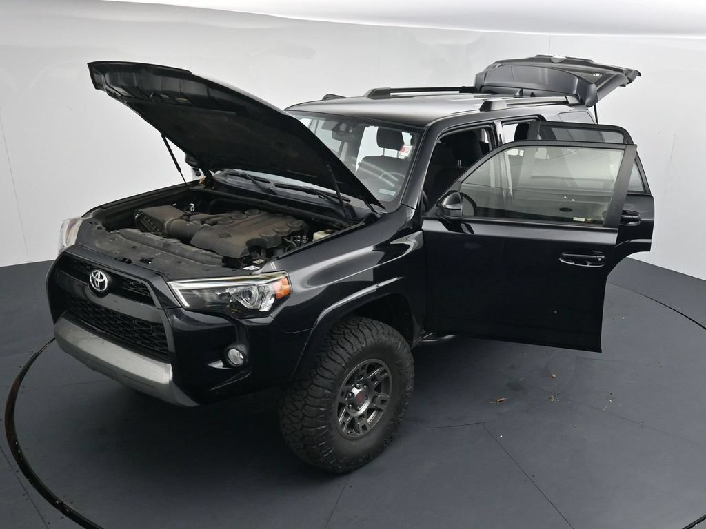 Used 2019 Toyota 4Runner TRD Off-Road AWD/4WD image 26
