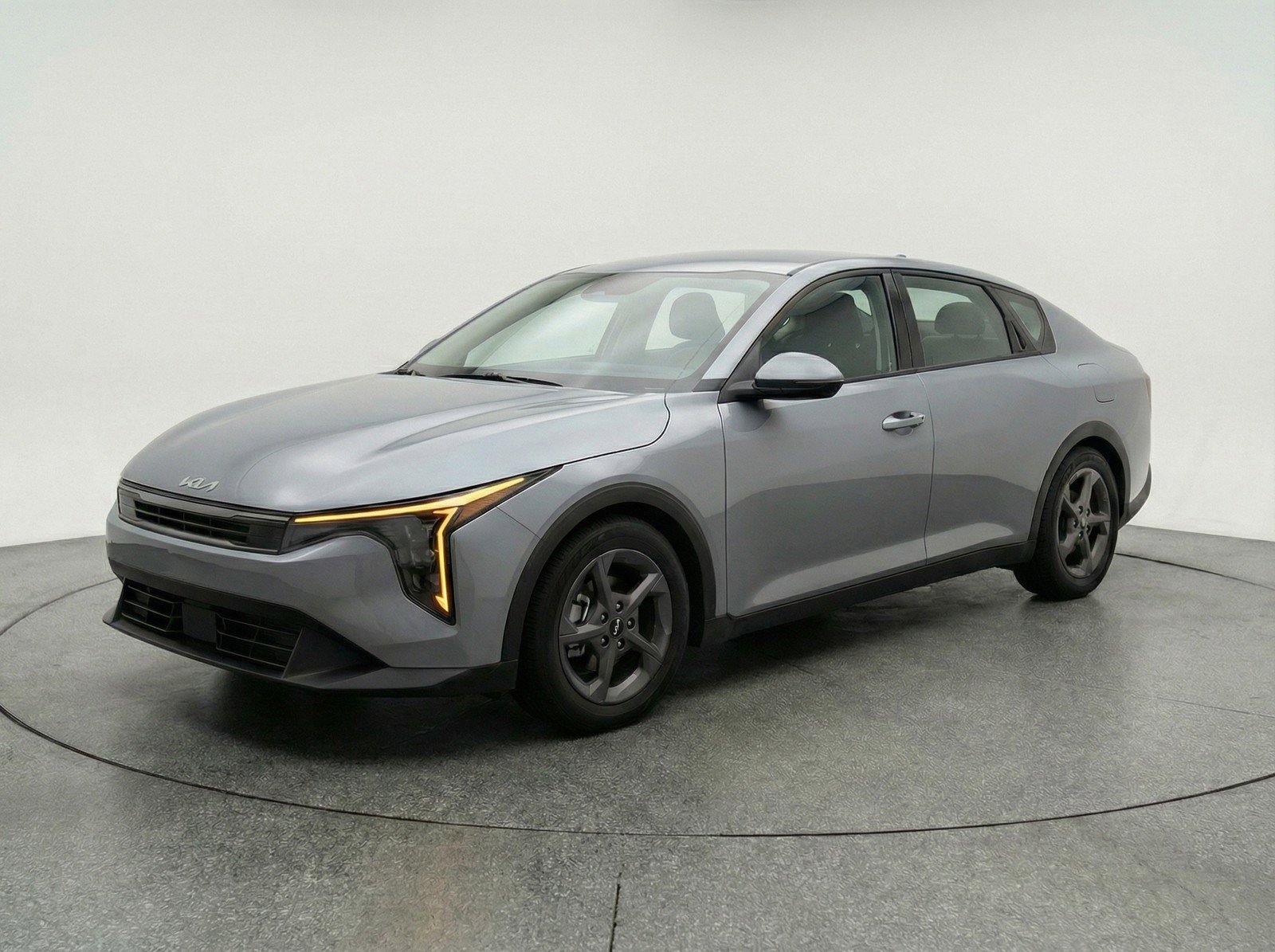Used 2025 Kia K4 LXS FWD image 3
