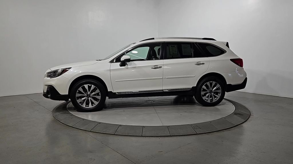 Used 2019 Subaru Outback 2.5i Touring AWD/4WD video 2