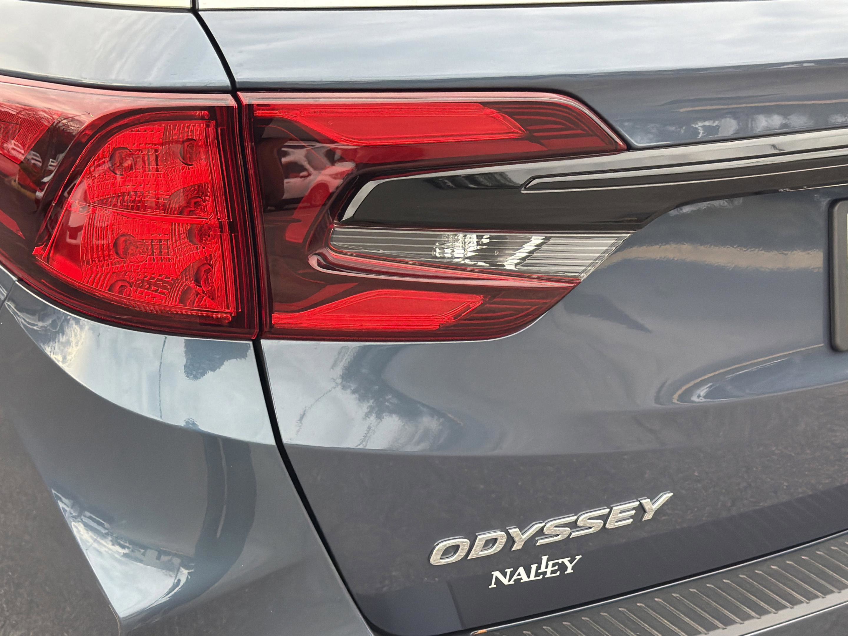 Certified 2026 Honda Odyssey EX-L image 29