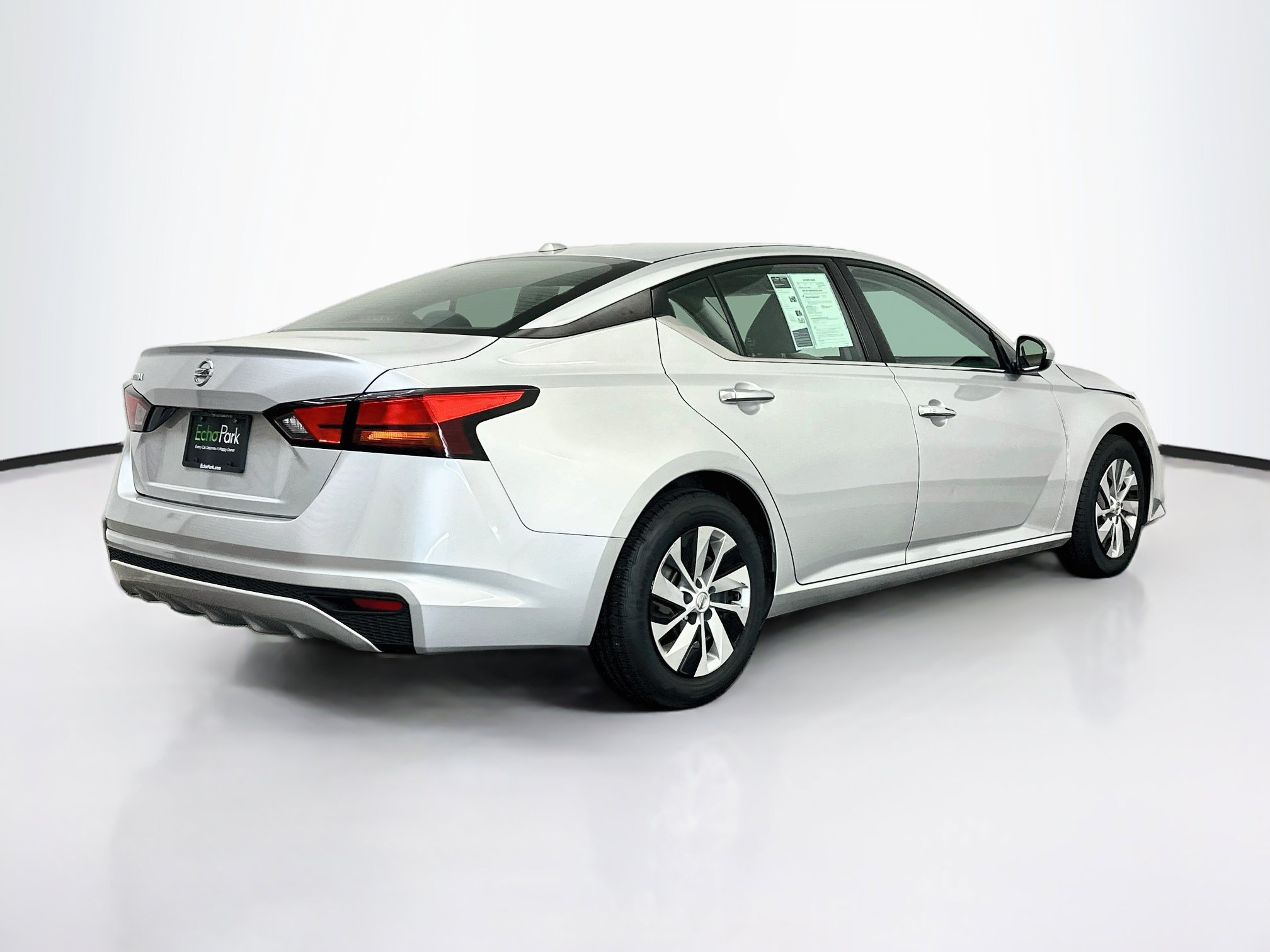 Used 2019 Nissan Altima 2.5 S FWD image 9
