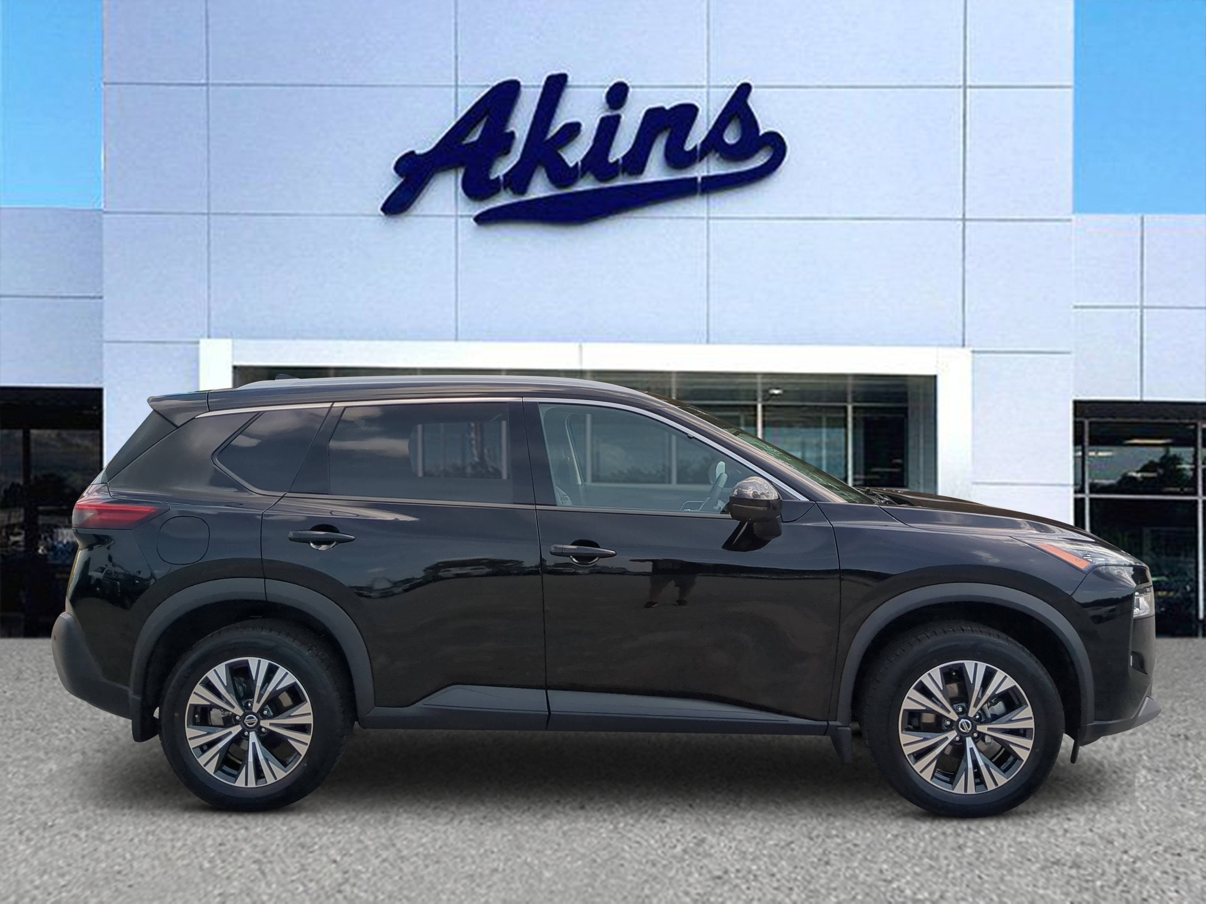 Used 2021 Nissan Rogue SV w/ Premium Package