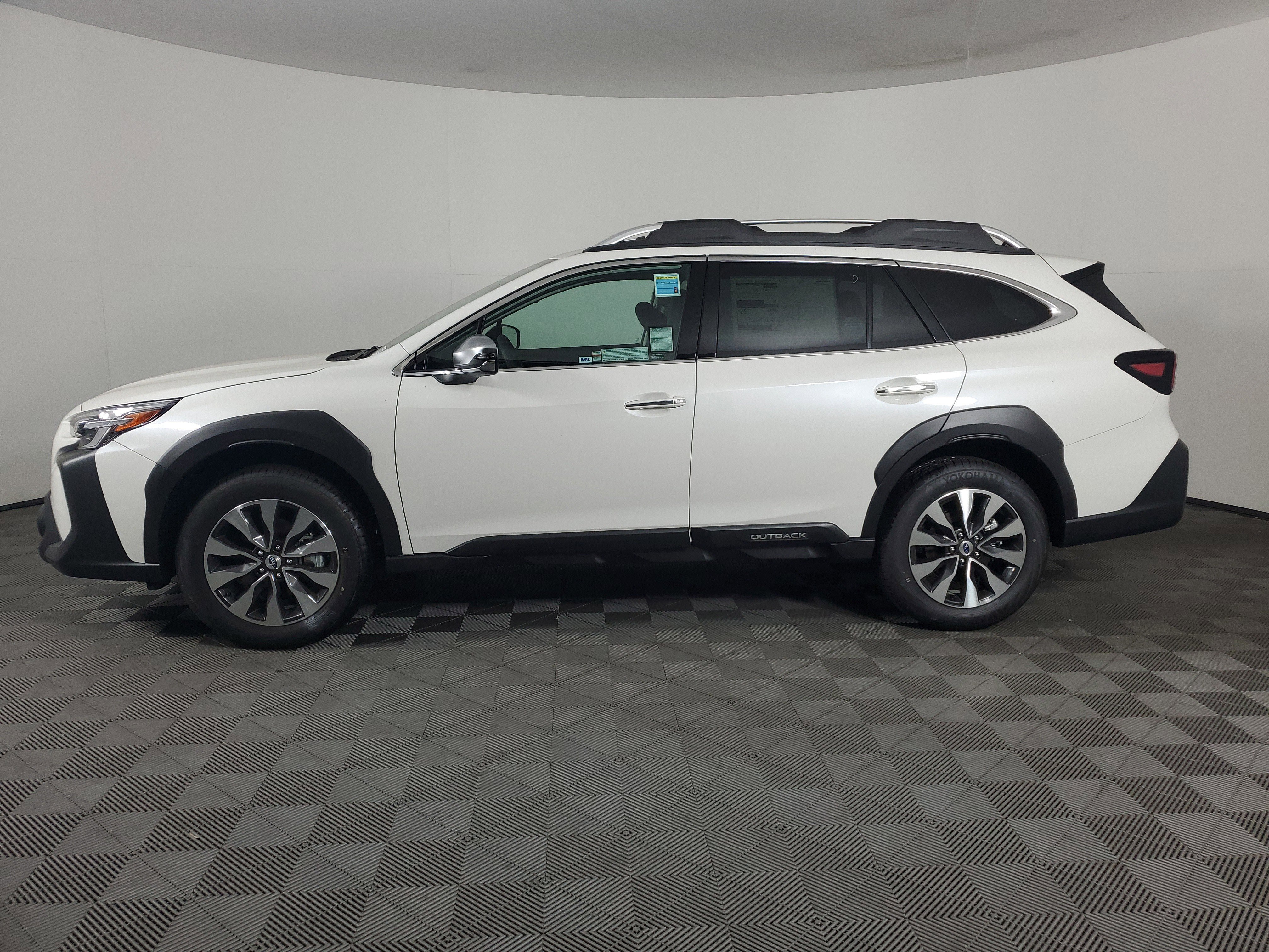 New 2025 Subaru Outback Touring XT image 7