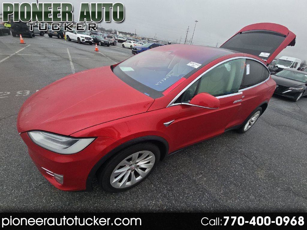 Used 2017 Tesla Model X 75D image 1
