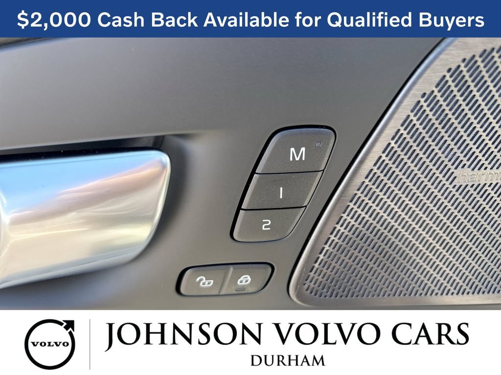New 2026 Volvo XC60 T8 Ultra w/ Protection Package Premier AWD/4WD image 15