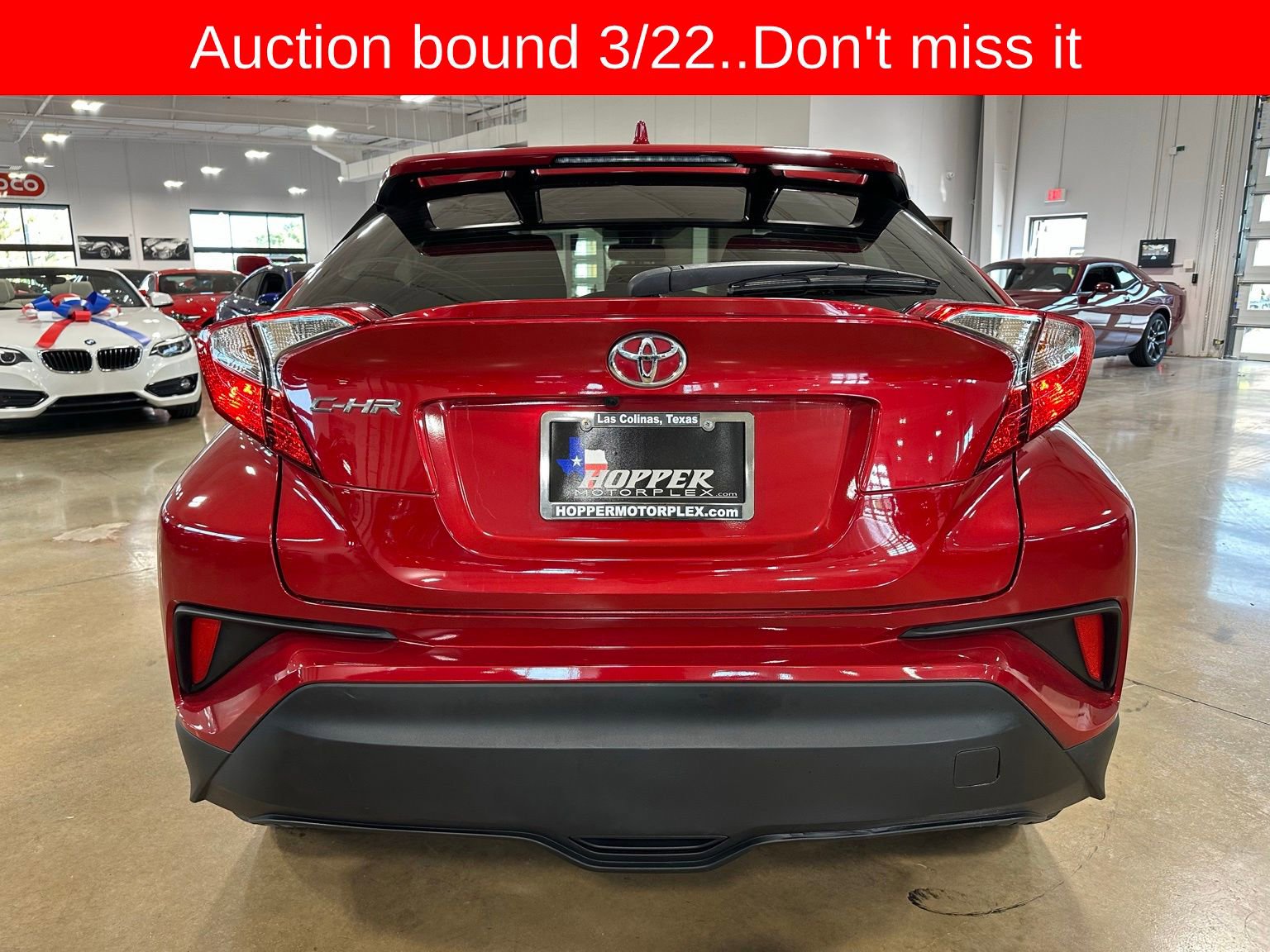 Used 2020 Toyota C-HR XLE image 6
