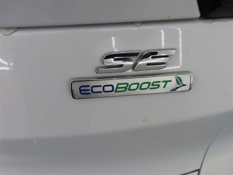Used 2017 Ford Escape SE w/ Equipment Group 201A FWD image 15