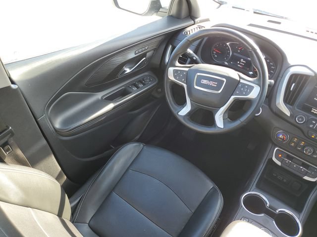 Used 2024 GMC Terrain SLT FWD image 14