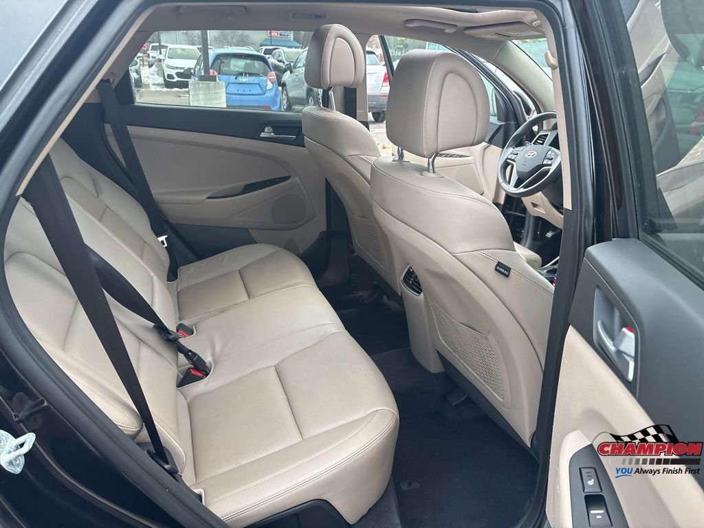 Used 2016 Hyundai Tucson Limited w/ Option Group 03 image 29