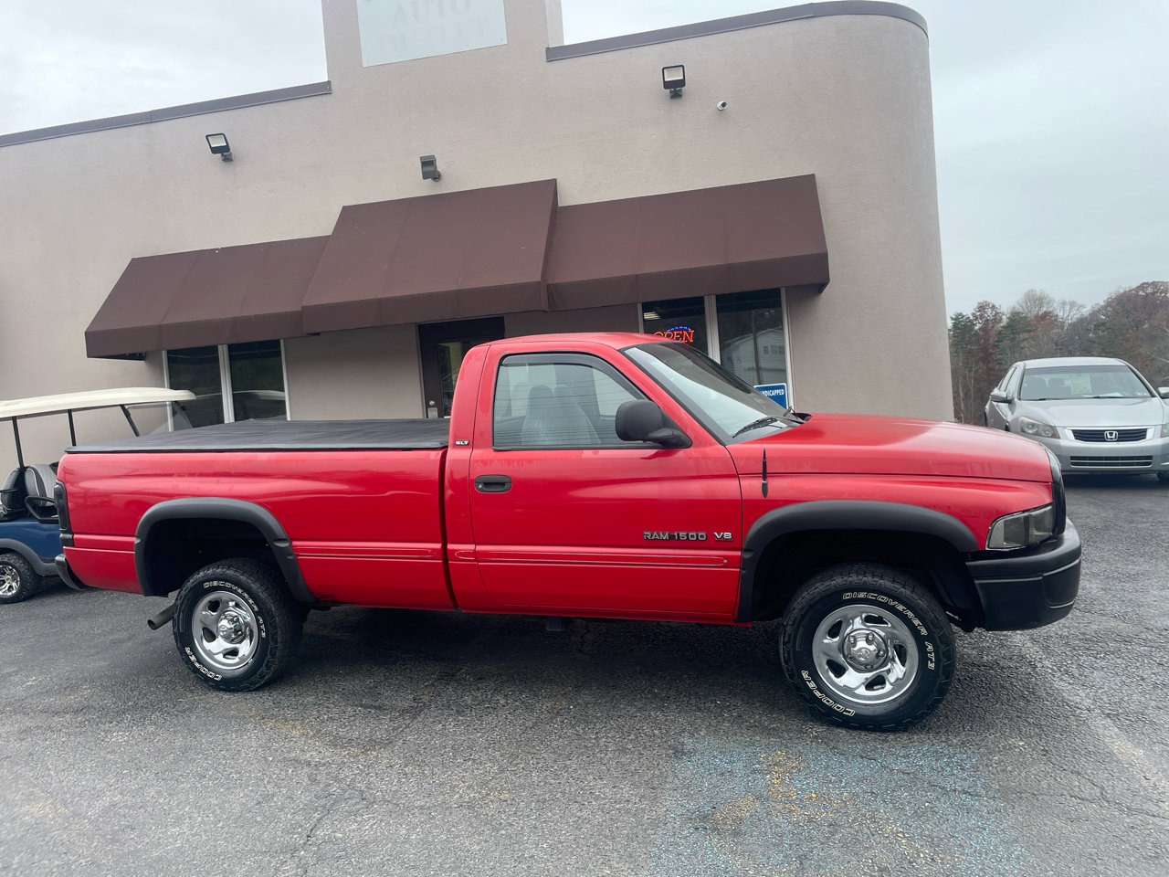 Used 1998 Dodge Ram 1500 Truck 2WD Regular Cab image 4