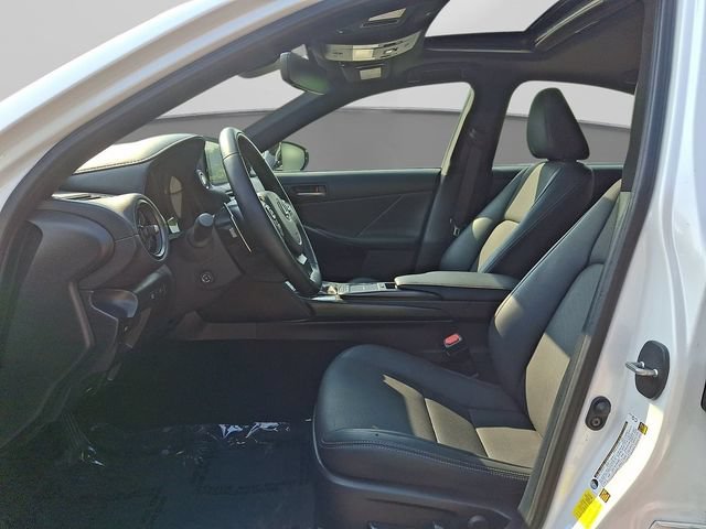 Used 2023 Lexus IS 300 w/ Premium Package RWD image 16