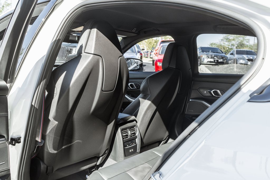 Used 2024 BMW M3 Competition w/ Executive Package image 35